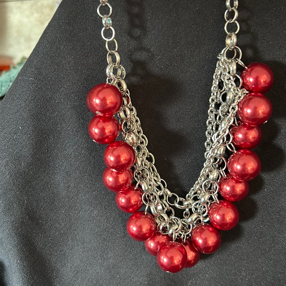 NWT SET Red bauble large bead and chain statement multilayered NECKLACE EARRINGS - Picture 3 of 7